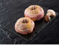 Paupiettes de pintade farce aux cèpes et cœur fondant aux marrons