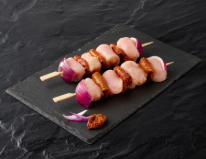 Brochette de filet de poulet tomate séchée &amp; oignon rouge